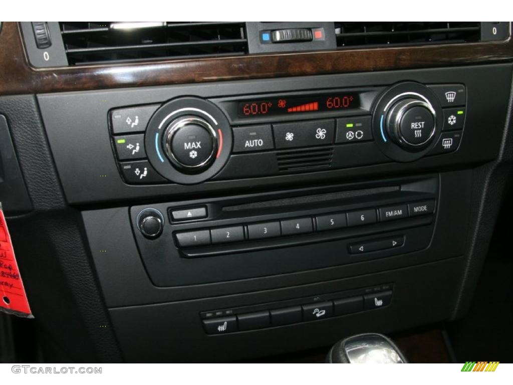 2009 BMW 3 Series 328xi Coupe Controls Photo #49808049