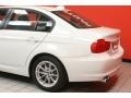 2010 Alpine White BMW 3 Series 328i Sedan  photo #17