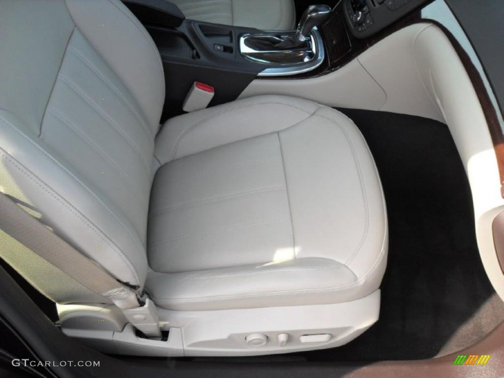 Cashmere Interior 2011 Buick Regal CXL Photo #49810446