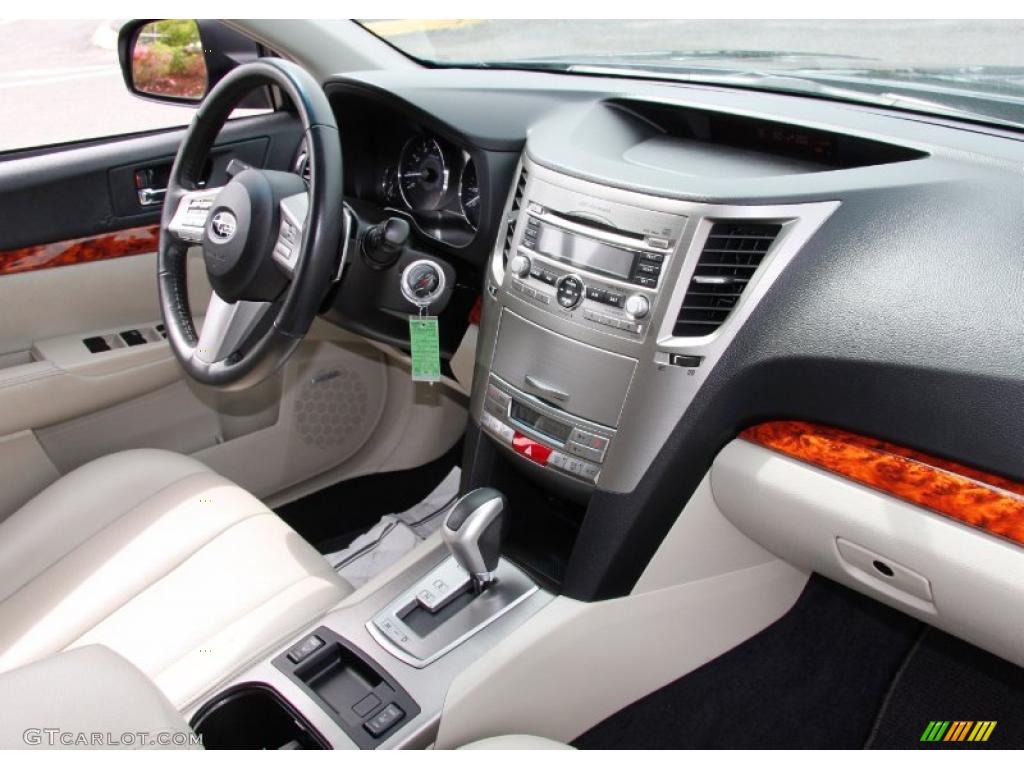 Warm Ivory Interior 2010 Subaru Outback 2.5i Limited Wagon Photo #49810515