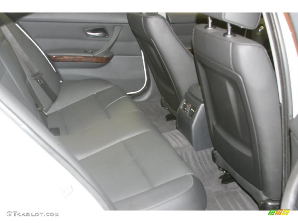 2010 3 Series 328i Sedan - Alpine White / Black photo #26
