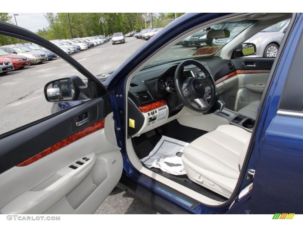 Warm Ivory Interior 2010 Subaru Outback 2.5i Limited Wagon Photo #49810602