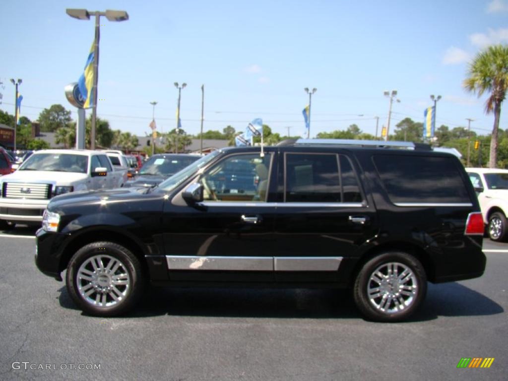 2008 Navigator Luxury - Black / Camel/Sand Piping photo #5