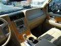 2008 Black Lincoln Navigator Luxury  photo #21