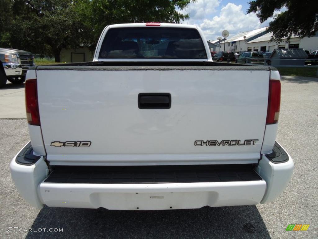 Summit White 2003 Chevrolet S10 LS Extended Cab Exterior Photo #49811802