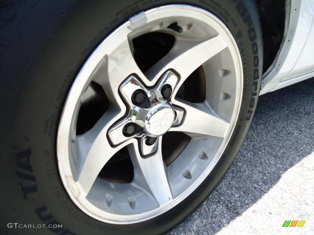 2003 Chevrolet S10 LS Extended Cab Wheel Photo #49811895