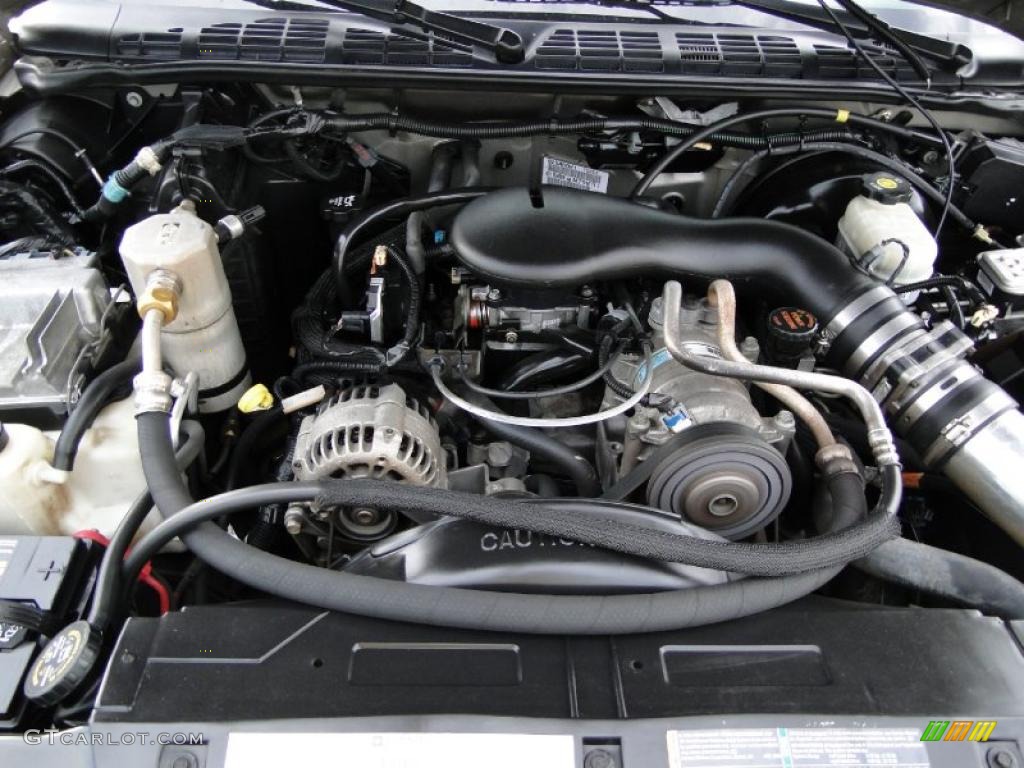 2003 GMC Sonoma SLS Extended Cab 4.3 Liter OHV 12V Vortec V6 Engine Photo #49814157