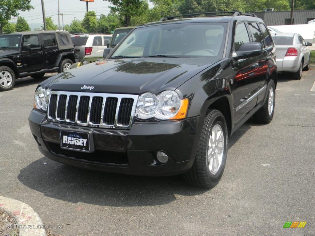 2008 Grand Cherokee Limited 4x4 - Black / Dark Slate Gray/Light Graystone photo #1