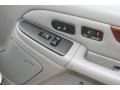 White Diamond - Escalade ESV AWD Photo No. 36