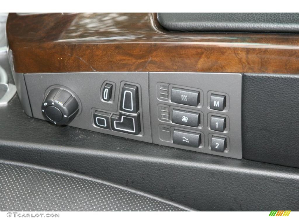 2006 BMW 7 Series 750Li Sedan Controls Photo #49817025