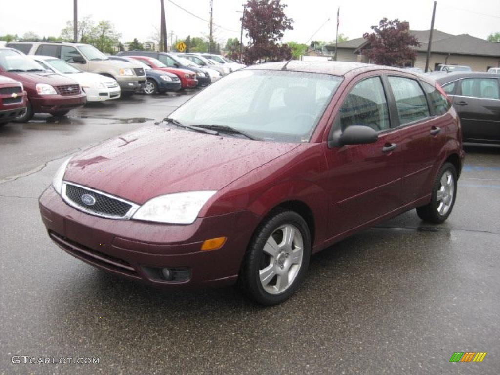 Dark Toreador Red Metallic 2007 Ford Focus ZX5 SES Hatchback Exterior Photo #49817037