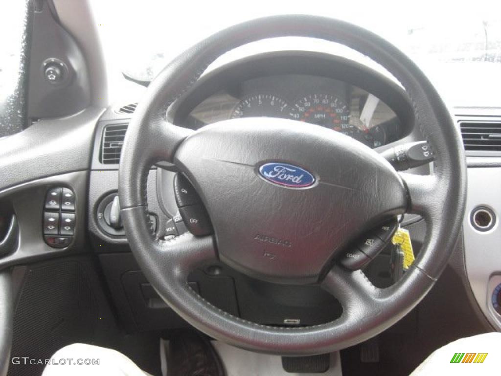 2007 Ford Focus ZX5 SES Hatchback Charcoal Steering Wheel Photo #49817241