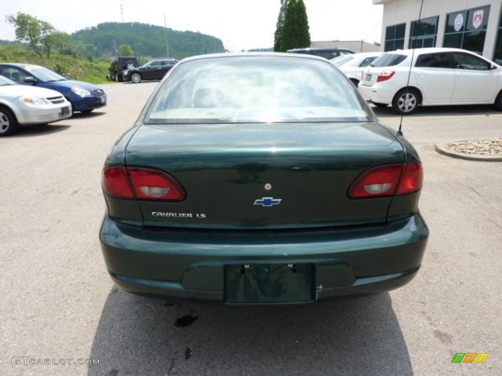 2002 Cavalier LS Sedan - Forest Green Metallic / Neutral photo #3