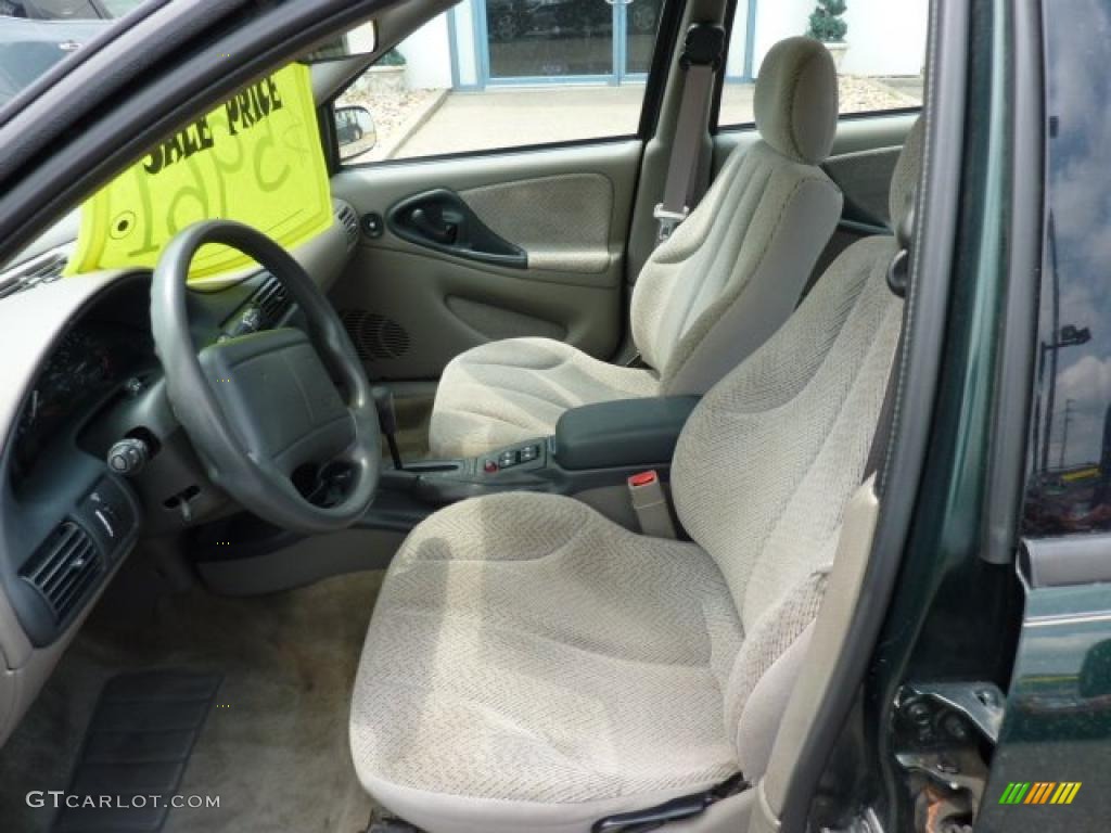 2002 Cavalier LS Sedan - Forest Green Metallic / Neutral photo #18