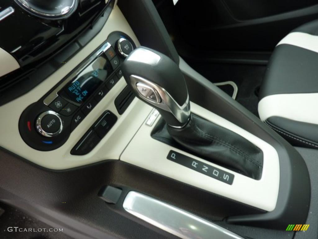 2012 Ford Focus Titanium 5-Door 6 Speed PowerShift Automatic Transmission Photo #49818369