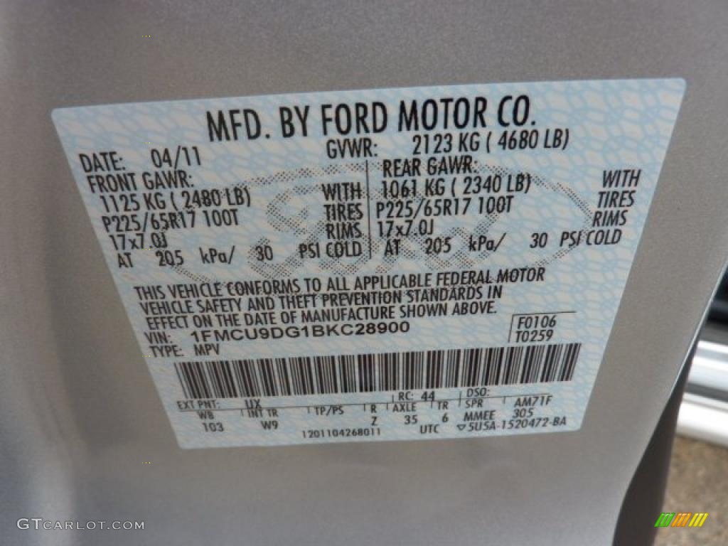 2011 Escape XLT Sport V6 4WD - Ingot Silver Metallic / Charcoal Black photo #19