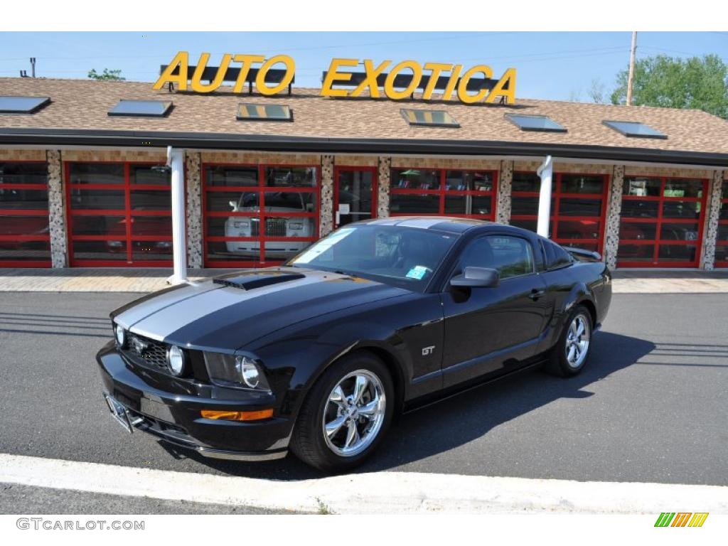 2008 Mustang GT Premium Coupe - Black / Dark Charcoal photo #1