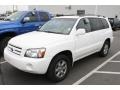 Super White - Highlander V6 4WD Photo No. 4