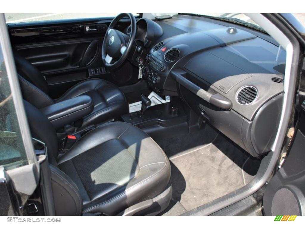 Black Interior 2009 Volkswagen New Beetle 2.5 Convertible Photo #49824774