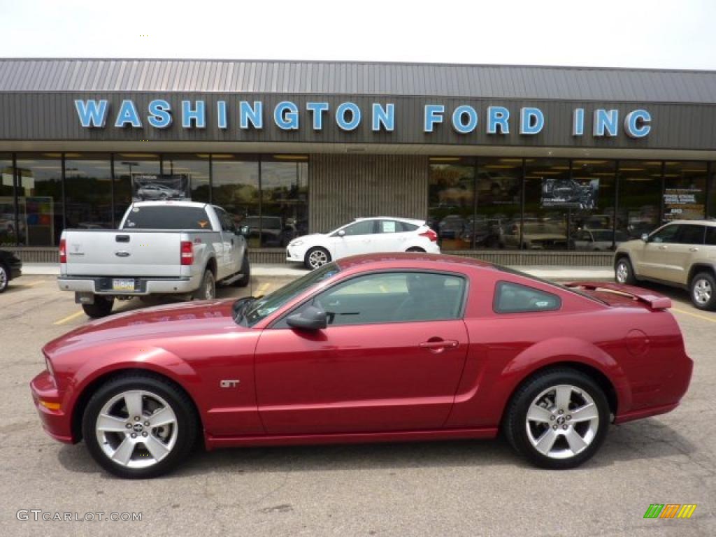 2006 Mustang GT Premium Coupe - Redfire Metallic / Dark Charcoal photo #1