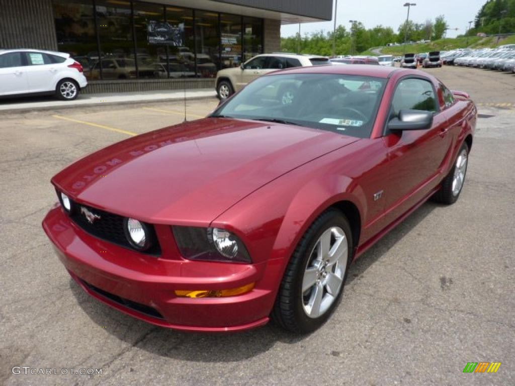 2006 Mustang GT Premium Coupe - Redfire Metallic / Dark Charcoal photo #8