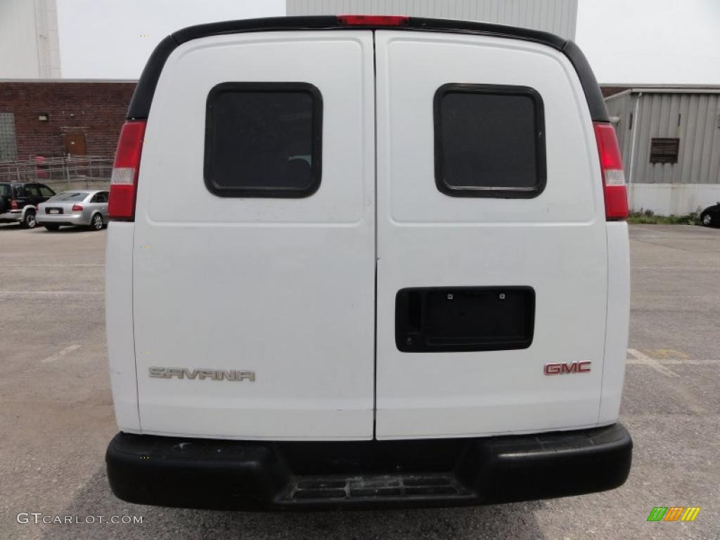 2006 Savana Van 3500 Extended Cargo - Summit White / Medium Pewter photo #9