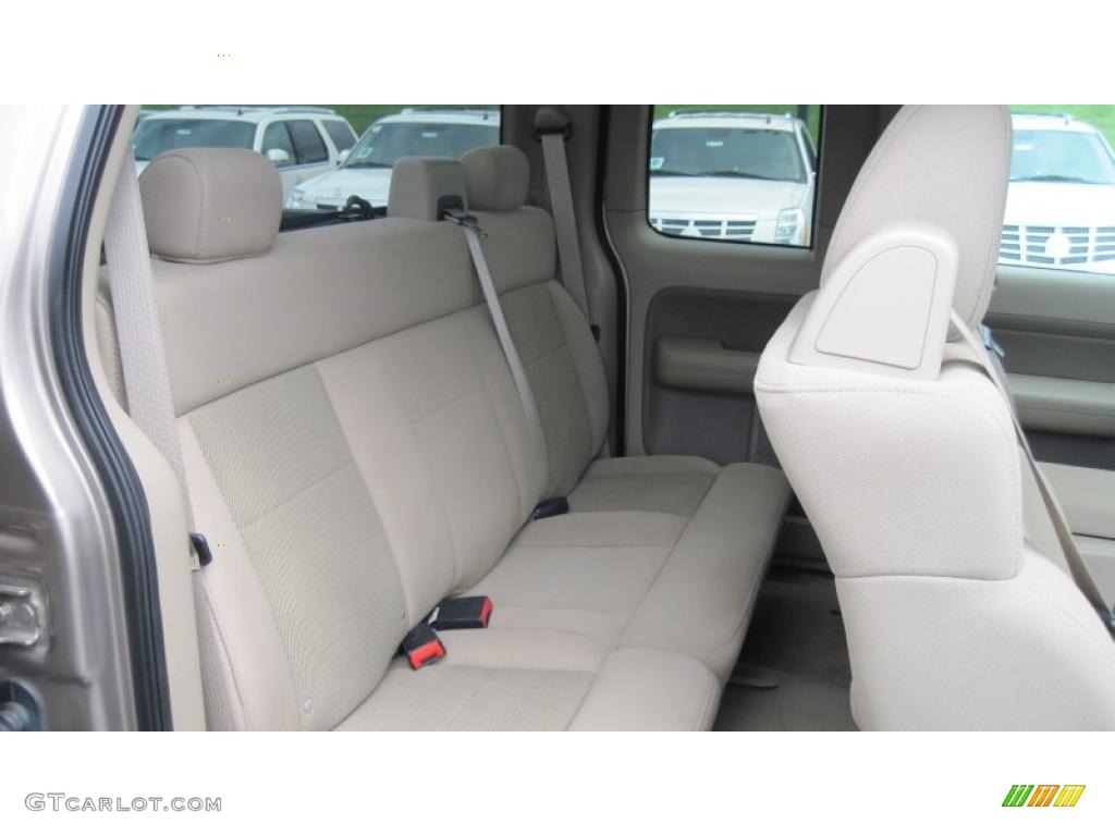 2006 F150 XLT SuperCab - Arizona Beige Metallic / Tan photo #18