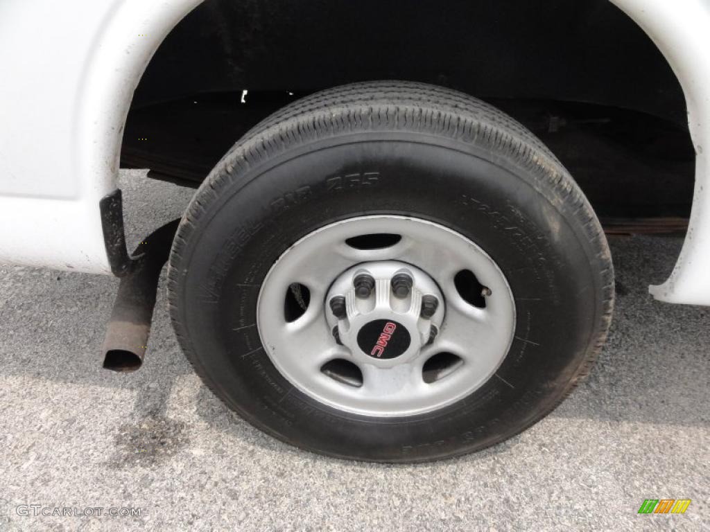 2006 Savana Van 3500 Extended Cargo - Summit White / Medium Pewter photo #27