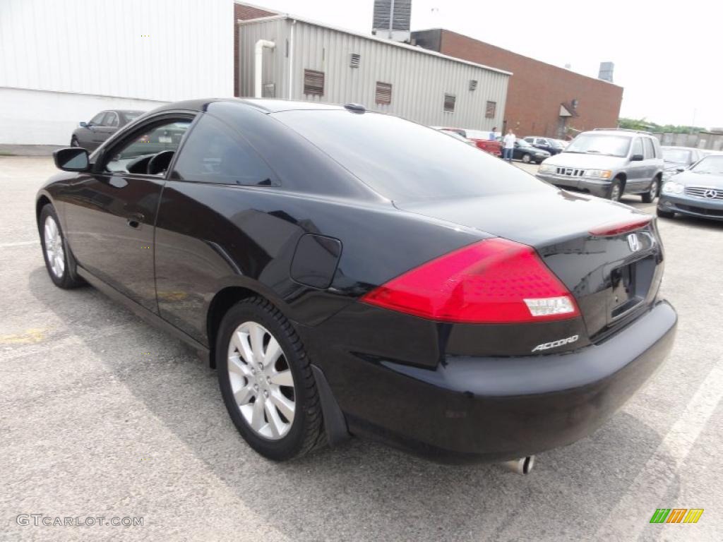 2006 Accord EX-L V6 Coupe - Nighthawk Black Pearl / Black photo #10