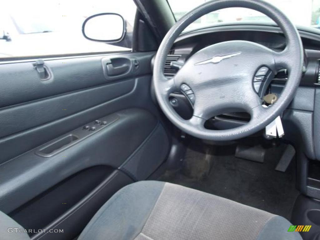 2005 Sebring Convertible - Linen Gold Metallic / Charcoal photo #11
