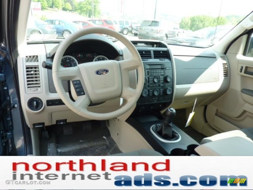 2011 Ford Escape XLS 5 Speed Manual Transmission Photo #49838259