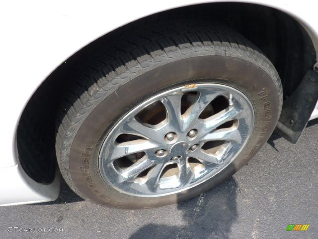 1999 Chrysler 300 M Sedan Wheel Photo #49839189