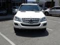 Arctic White - ML 350 Photo No. 4