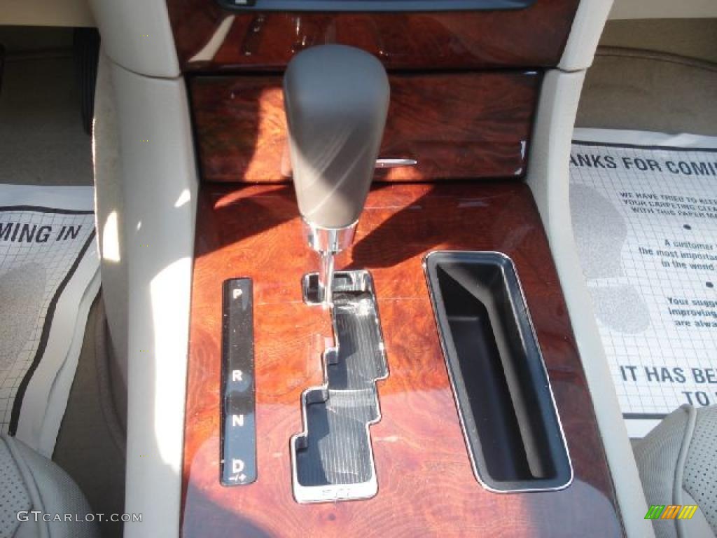 2011 Chrysler 300 Limited 5 Speed Automatic Transmission Photo #49840546