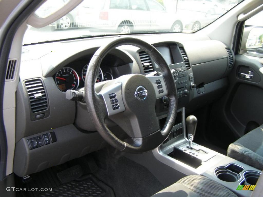 2008 Pathfinder SE 4x4 - Desert Stone / Graphite photo #8