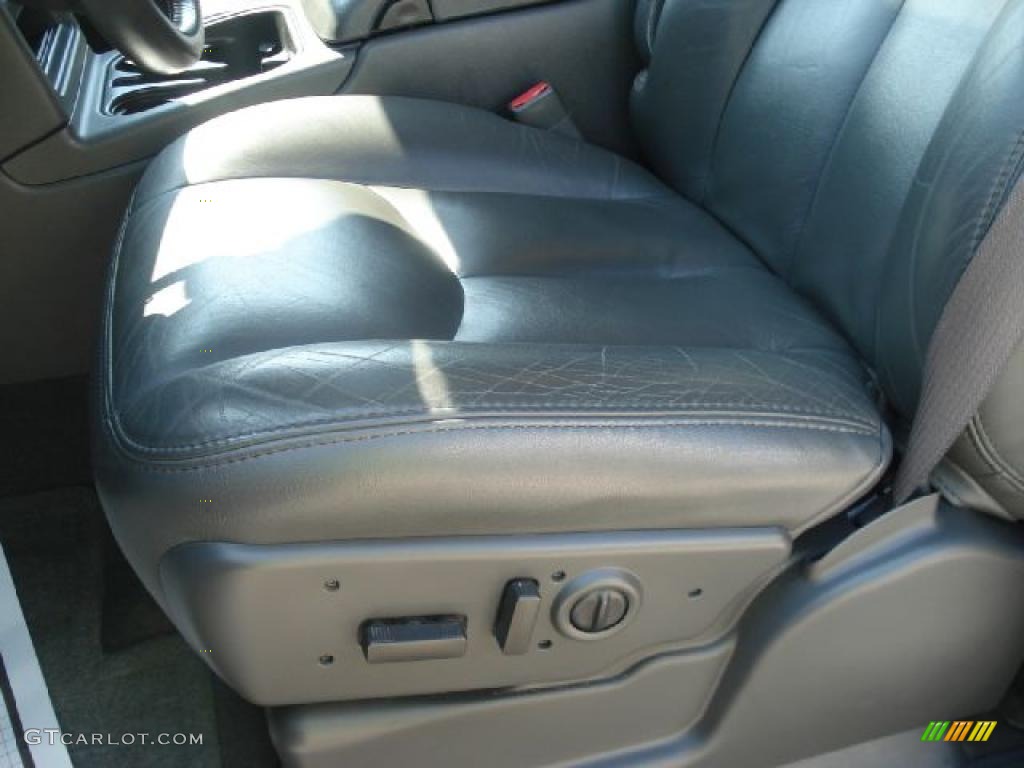 Dark Charcoal Interior 2006 Chevrolet Silverado 1500 Intimidator SS Photo #49844371