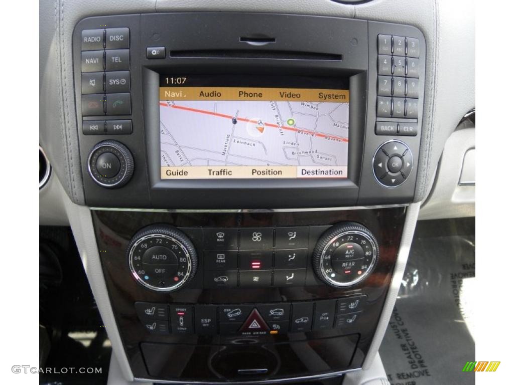 2010 Mercedes-Benz GL 550 4Matic Navigation Photo #49844677