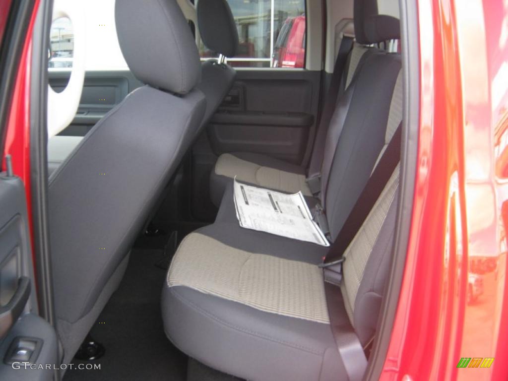 2011 Ram 1500 ST Quad Cab 4x4 - Flame Red / Dark Slate Gray/Medium Graystone photo #15