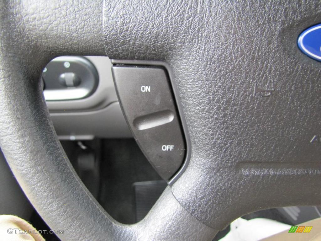 2005 Explorer XLT 4x4 - Mineral Grey Metallic / Graphite photo #7