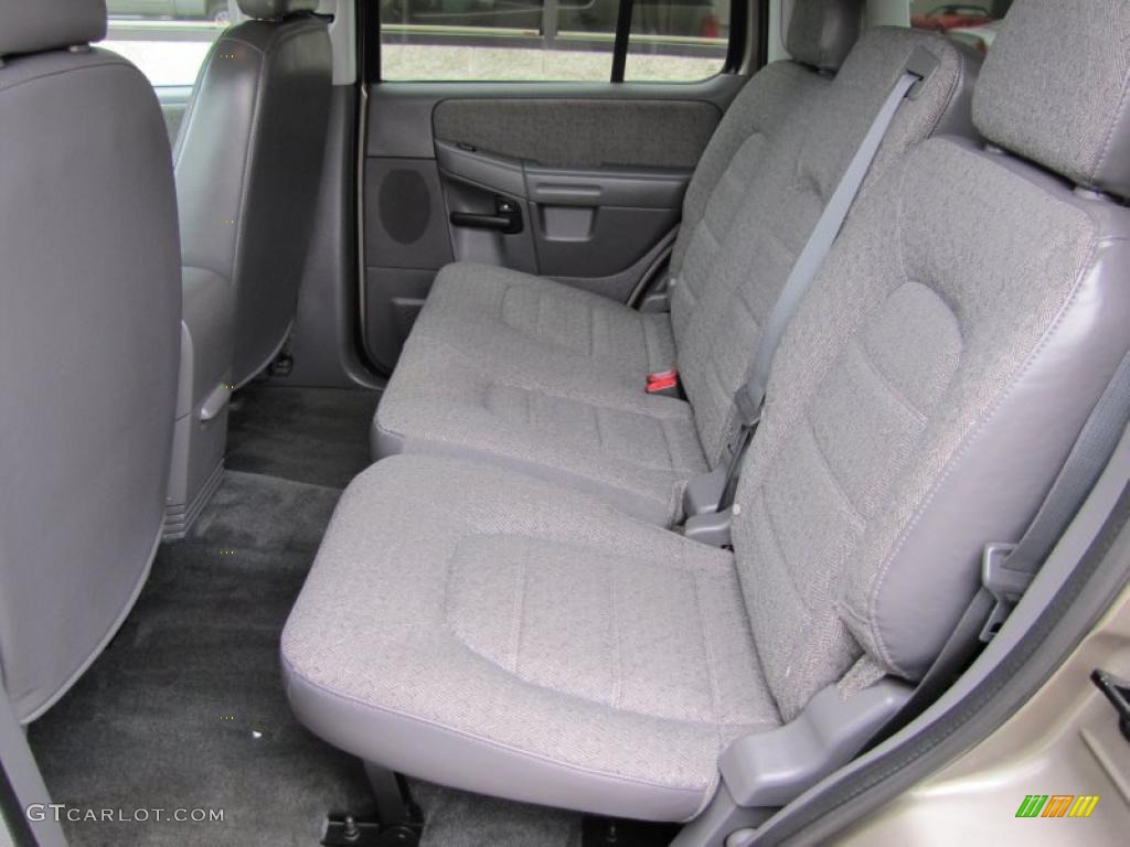 2005 Explorer XLT 4x4 - Mineral Grey Metallic / Graphite photo #20
