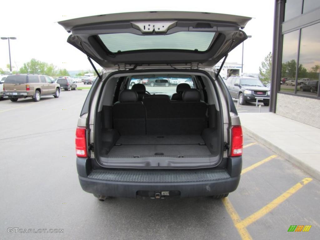 2005 Explorer XLT 4x4 - Mineral Grey Metallic / Graphite photo #28