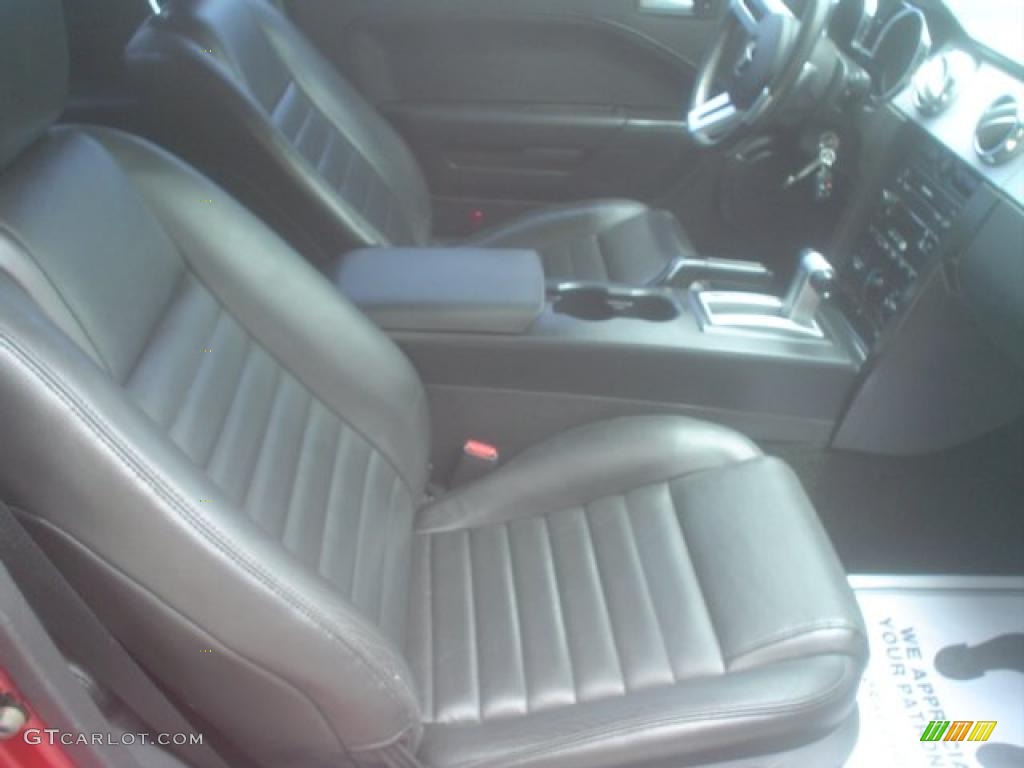 2005 Mustang GT Premium Coupe - Redfire Metallic / Dark Charcoal photo #20