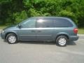 2005 Magnesium Pearl Dodge Grand Caravan SE  photo #10