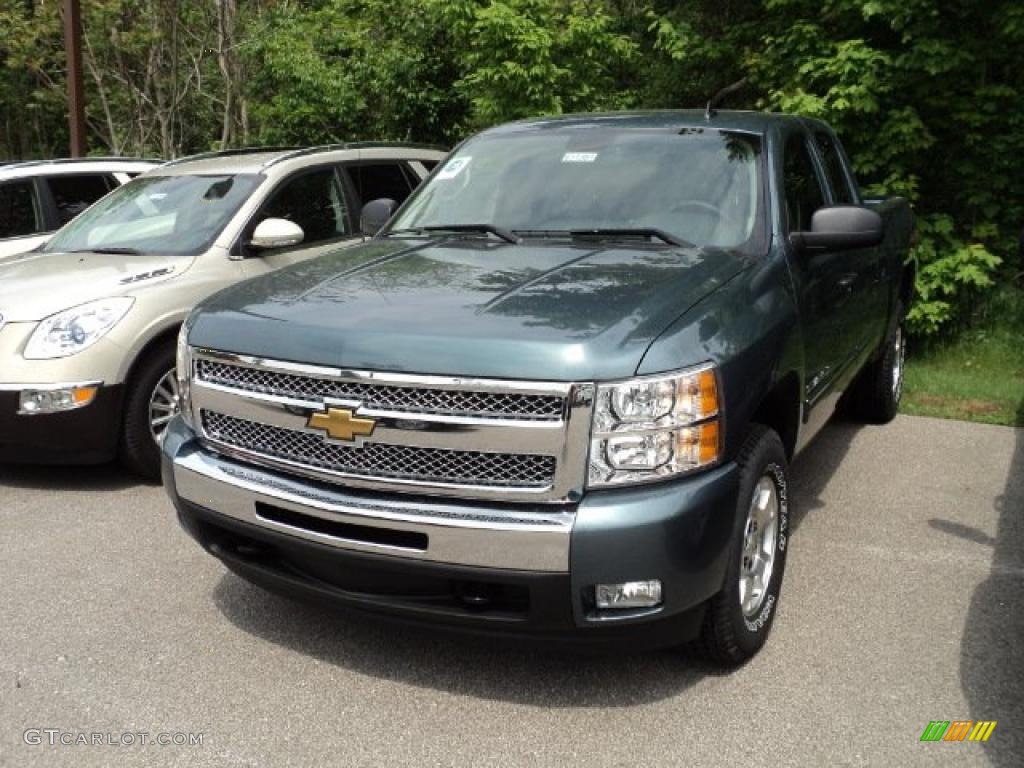 Blue Granite Metallic Chevrolet Silverado 1500