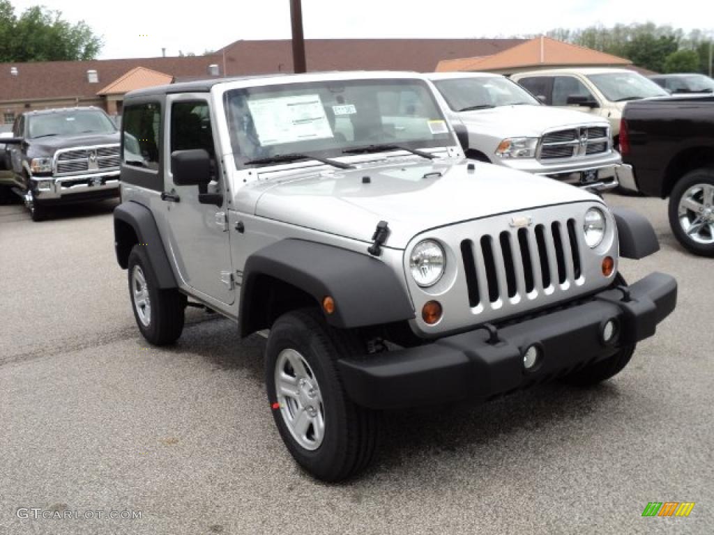 2011 Wrangler Sport 4x4 - Bright Silver Metallic / Black photo #3