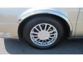 2005 Cadillac DeVille DHS Wheel and Tire Photo