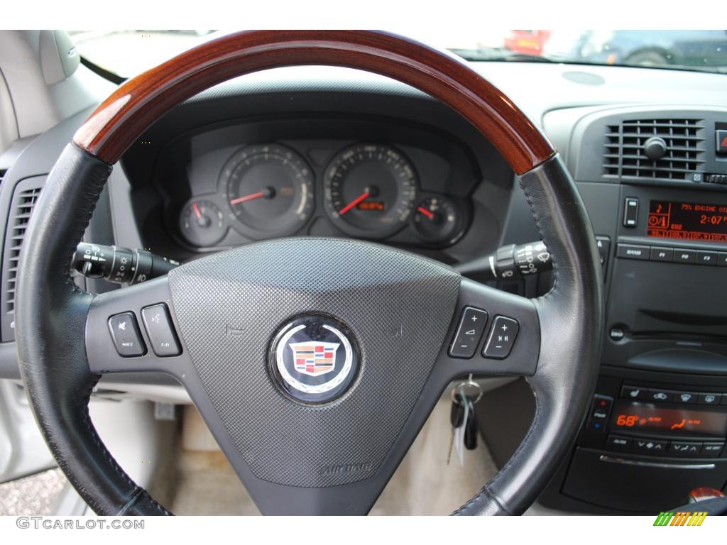 2004 Cadillac SRX V8 Light Gray Steering Wheel Photo #49860338