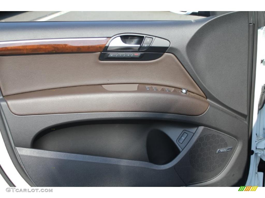 2011 Audi Q7 3.0 TFSI quattro Espresso Brown Door Panel Photo #49860926