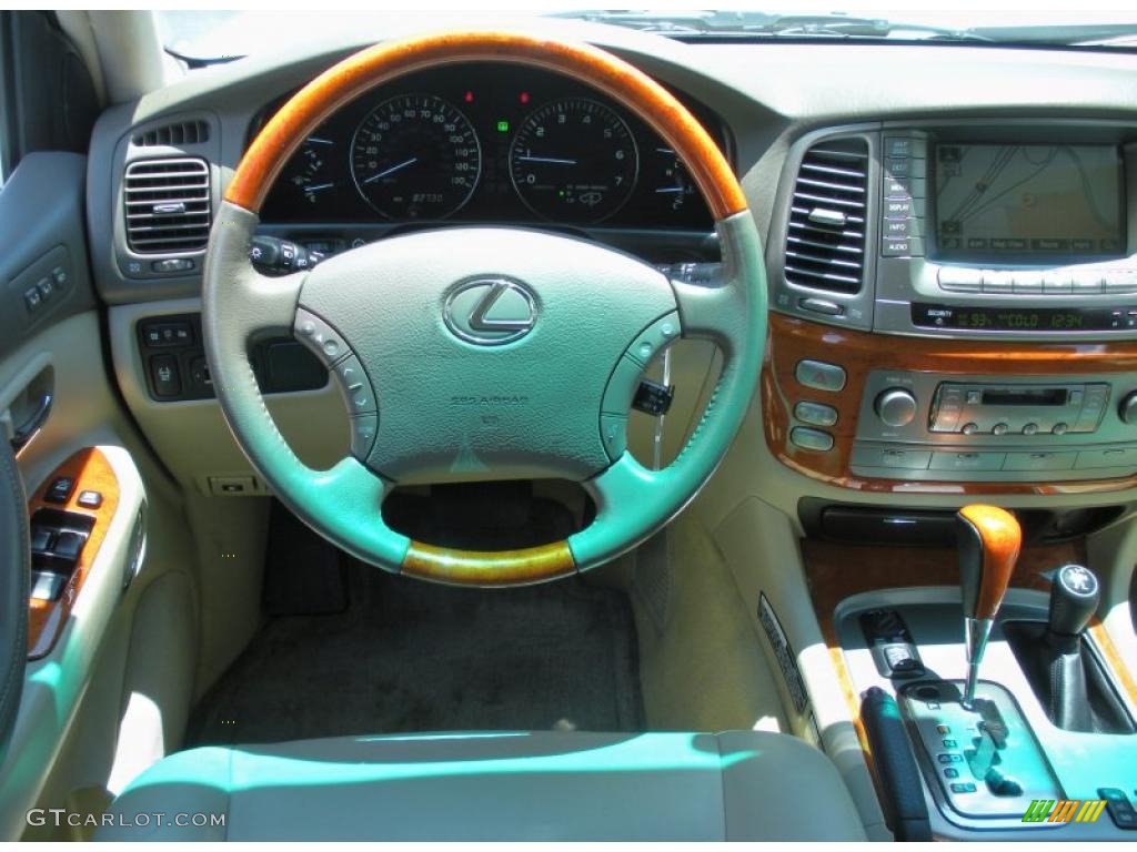 2006 LX 470 - Crystal White / Ivory photo #21
