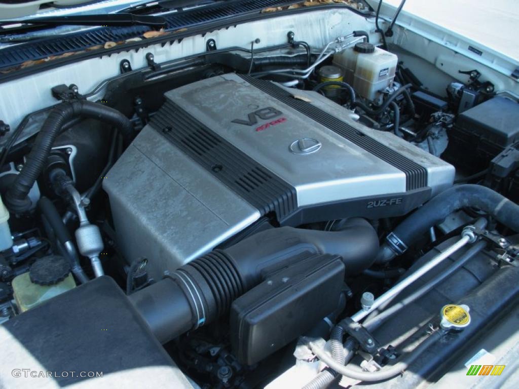 2006 LX 470 - Crystal White / Ivory photo #27